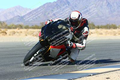 media/Jan-08-2022-SoCal Trackdays (Sat) [[1ec2777125]]/Turn 6 Inside (1pm)/